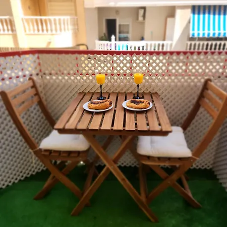 Apartment Modern 5 Min To & Dining *